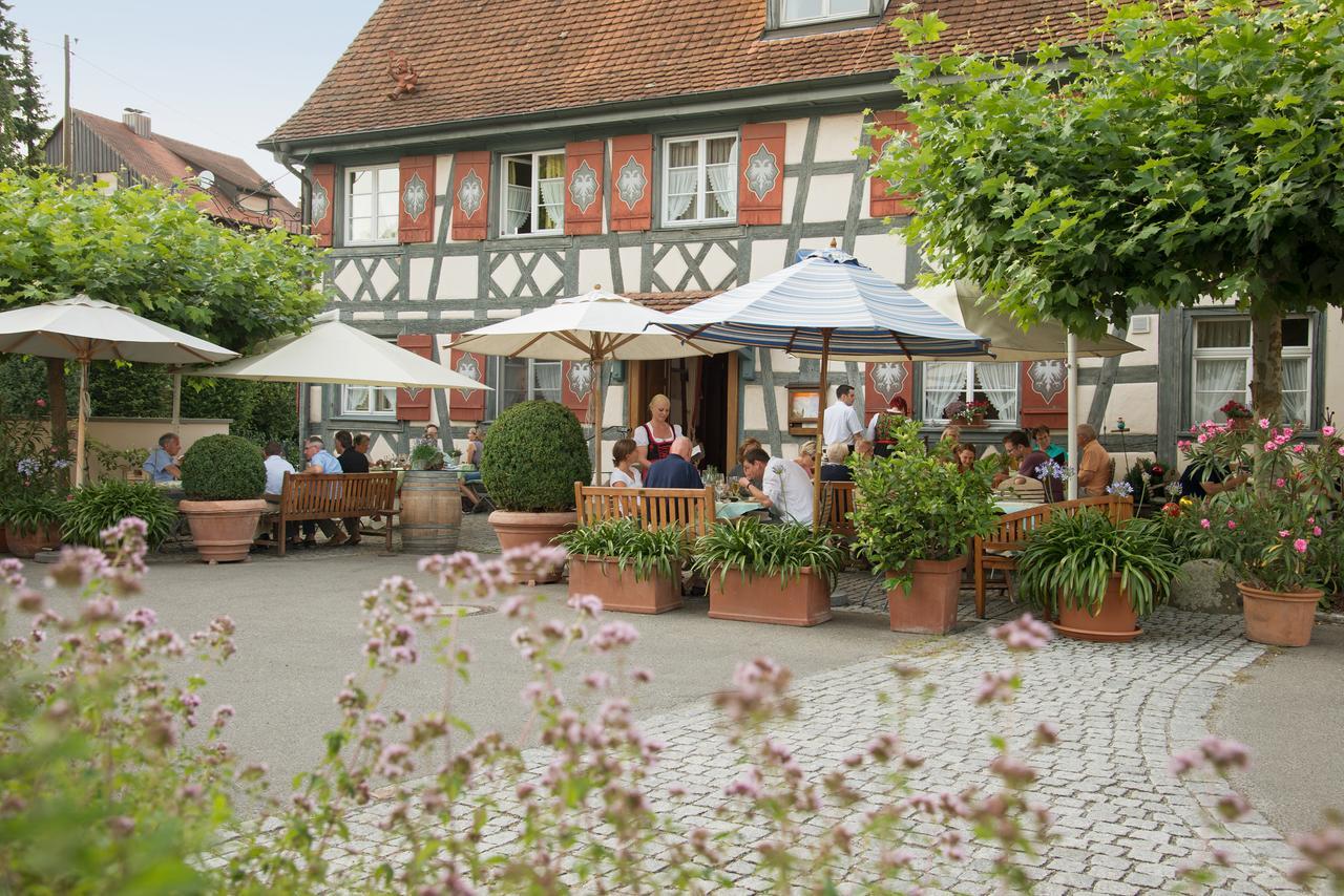 Landgasthof Zum Adler Lippertsreute Extérieur photo